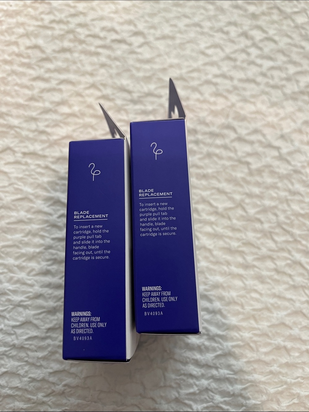 NWT Flamingo Dermaplane Razor Cartridges - Picture 2 of 4